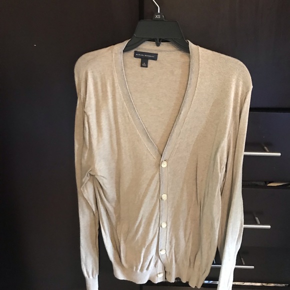 Sweater - Picture 1 of 1